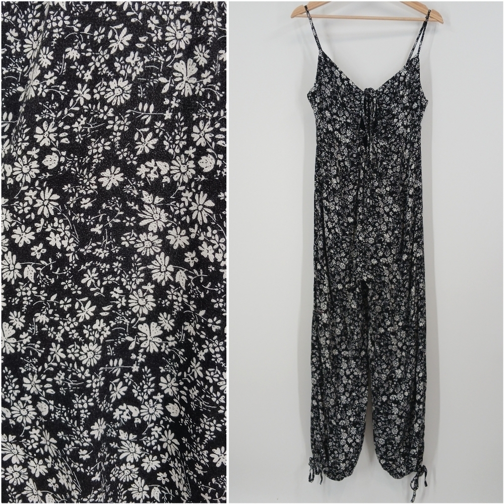 Storia Floral Lace Up Jumpsuit
